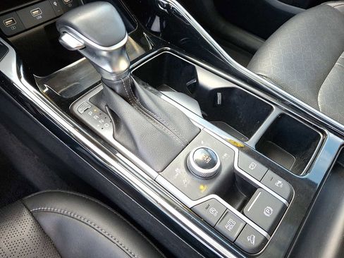 Used 2022 Kia Sorento SX image 18