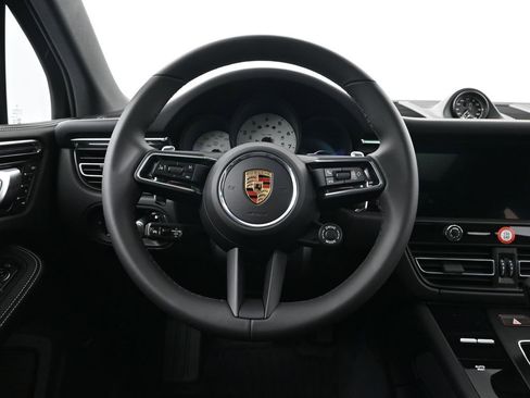 New 2026 Porsche Macan S image 13