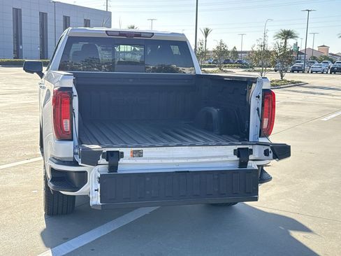 Used 2025 GMC Sierra 1500 Denali w/ Denali Reserve Package image 13