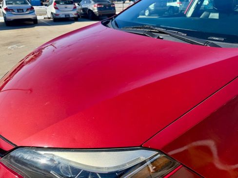 Used 2017 Toyota Corolla SE w/ Carpet Mat Package (TMS) FWD image 5