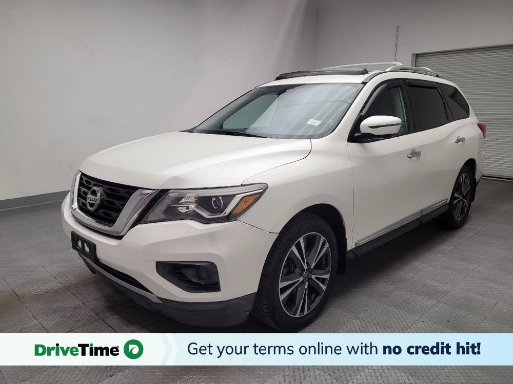 Used 2017 Nissan Pathfinder Platinum w/ Family Entertainment Package FWD image 1