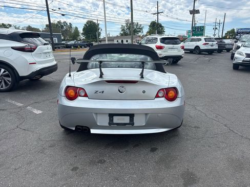 Used 2004 BMW Z4 2.5i RWD image 4