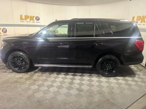 Used 2022 Ford Expedition XLT RWD image 6