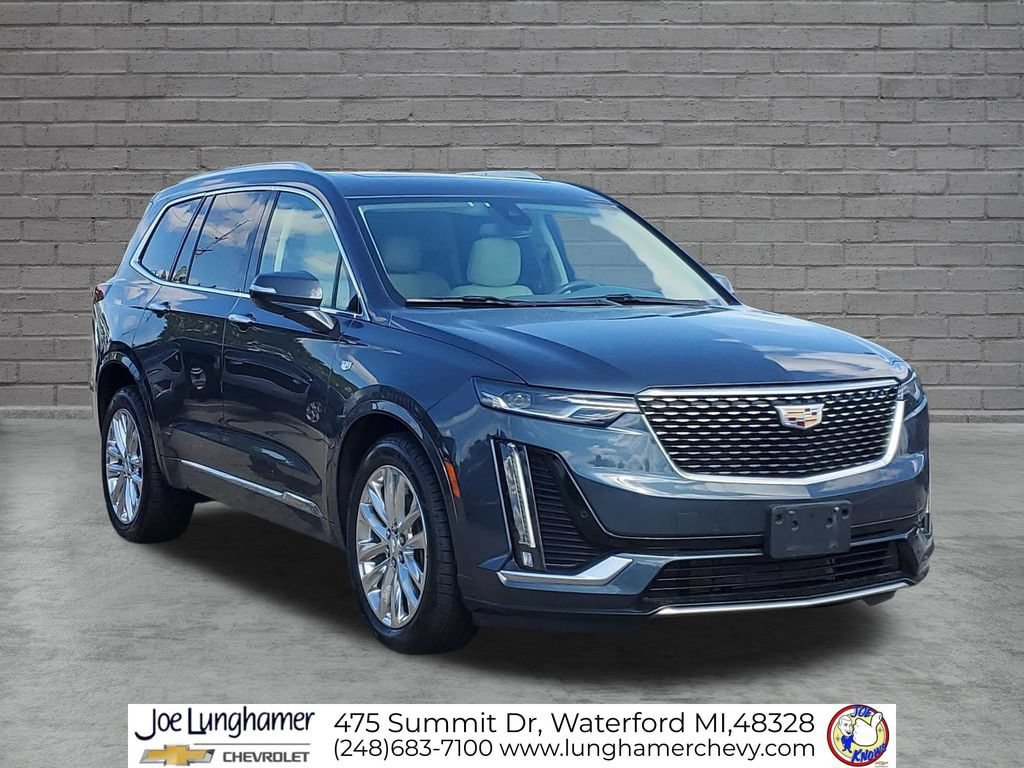 Certified 2020 Cadillac XT6 Premium Luxury AWD/4WD image 2