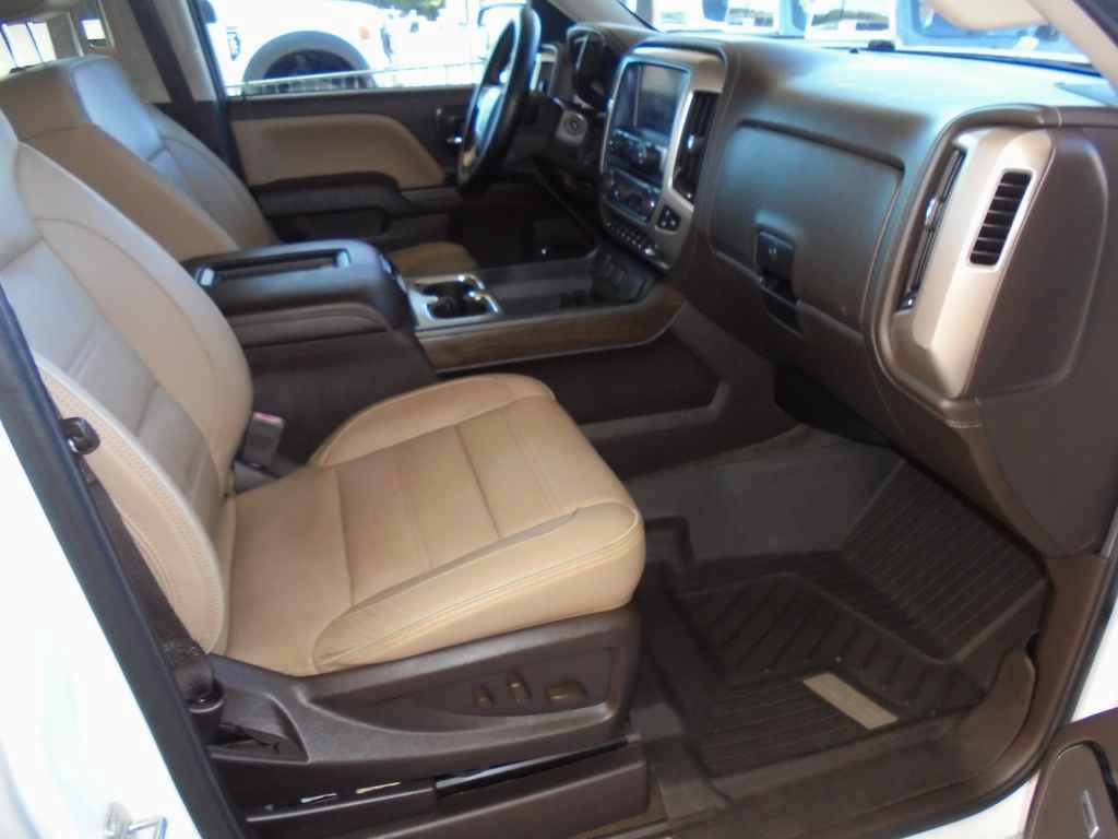 Used 2018 GMC Sierra 1500 Denali w/ Denali Ultimate Package AWD/4WD image 8