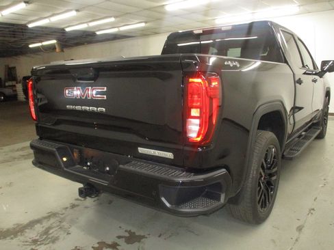 New 2026 GMC Sierra 1500 Elevation w/ Elevation Premium Package AWD/4WD image 6