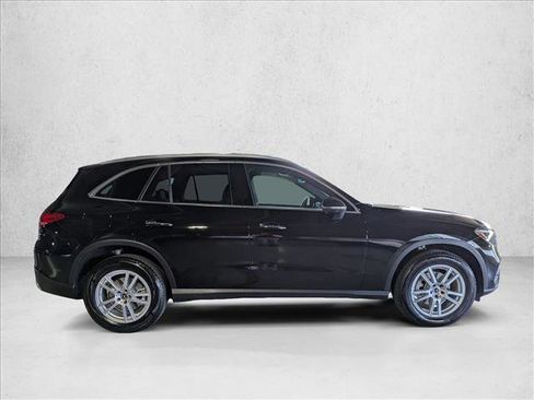 Certified 2023 Mercedes-Benz GLC 300 image 7