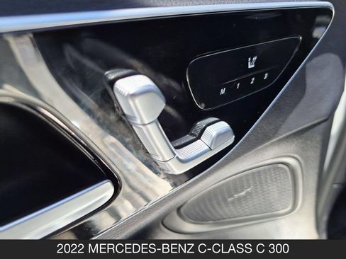 Used 2022 Mercedes-Benz C 300 Sedan image 15