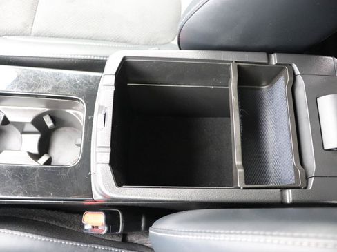 Used 2025 Mitsubishi Eclipse Cross AWD image 38