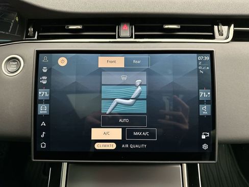 New 2026 Land Rover Range Rover Evoque S image 25