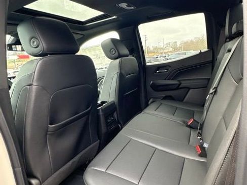 New 2026 GMC Canyon Elevation w/ Convenience Package image 18