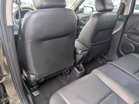 Used 2017 Honda HR-V EX-L image 10