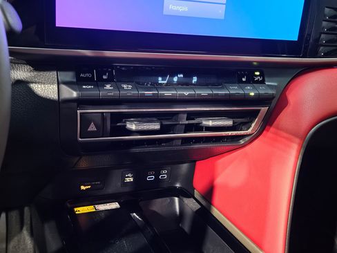 Used 2025 Toyota Camry XSE image 32