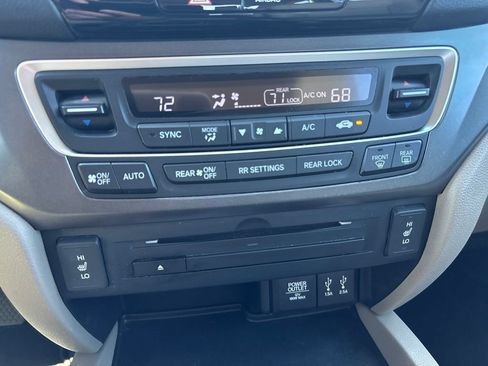 Used 2017 Honda Pilot EX-L image 26