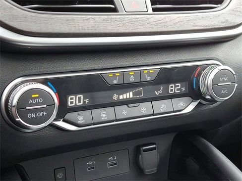 New 2025 Nissan Altima 2.5 SL image 15