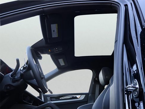 New 2026 Porsche Cayenne E-Hybrid Coupe image 32