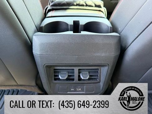 Used 2024 GMC Canyon AT4X w/ AT4X AEV Edition AWD/4WD image 32