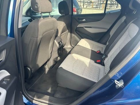 Used 2023 Chevrolet Equinox LS w/ LS Convenience Package AWD/4WD image 16