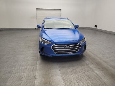 Used 2017 Hyundai Elantra SE image 14