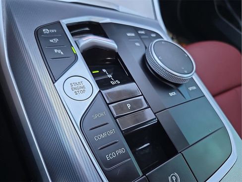 Used 2024 BMW M340i w/ Parking Assistance Package image 15