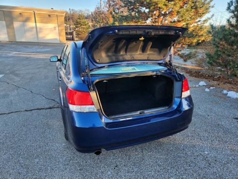 Used 2011 Subaru Legacy 2.5i Premium image 15