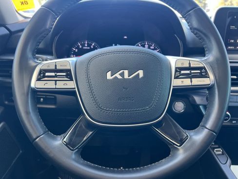 Used 2022 Kia Telluride S image 26