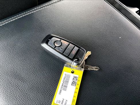 Used 2022 Ford F150 XLT w/ Equipment Group 302A High image 14