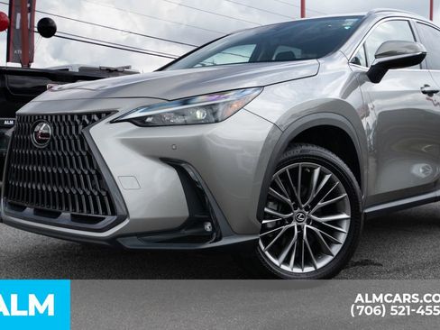 Used 2022 Lexus NX 350h AWD image 10