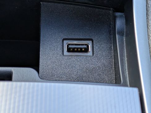 Used 2018 Lincoln MKZ Select w/ Select Plus Package FWD image 25
