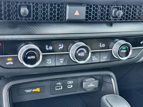 Certified 2024 Honda CR-V EX image 27