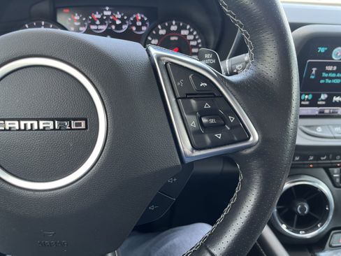 Used 2017 Chevrolet Camaro SS image 35