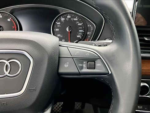 Used 2023 Audi Q5 2.0T Premium w/ Convenience Package image 24