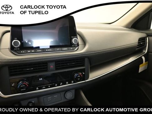 Used 2026 Nissan Rogue Dark Armor FWD image 26