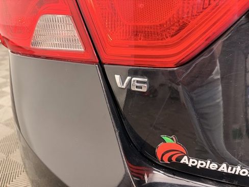 Used 2015 Chevrolet Impala LTZ image 12