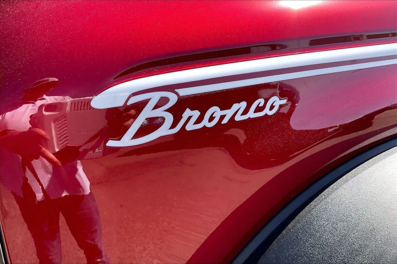 New 2026 Ford Bronco Heritage Edition AWD/4WD image 15