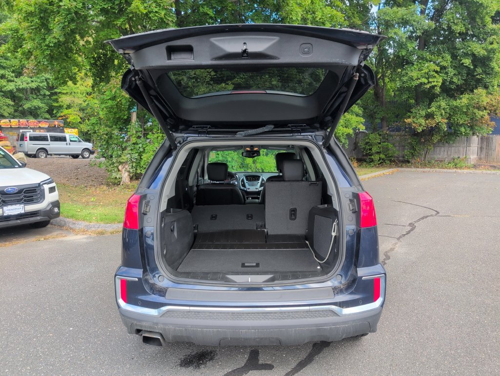 Used 2017 GMC Terrain SLT w/ Open Road Package AWD/4WD image 32