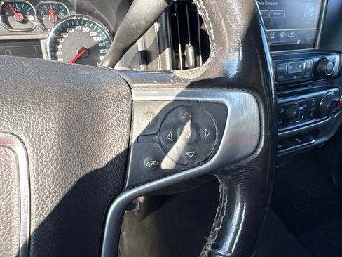Used 2018 GMC Sierra 1500 SLE w/ SLE Value Package AWD/4WD image 22