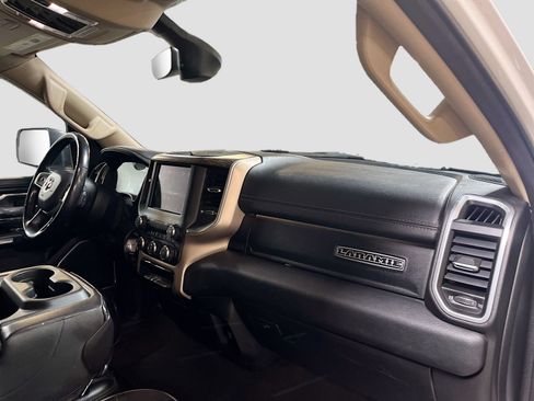 Used 2020 RAM 1500 Laramie w/ Off Road Group AWD/4WD image 28