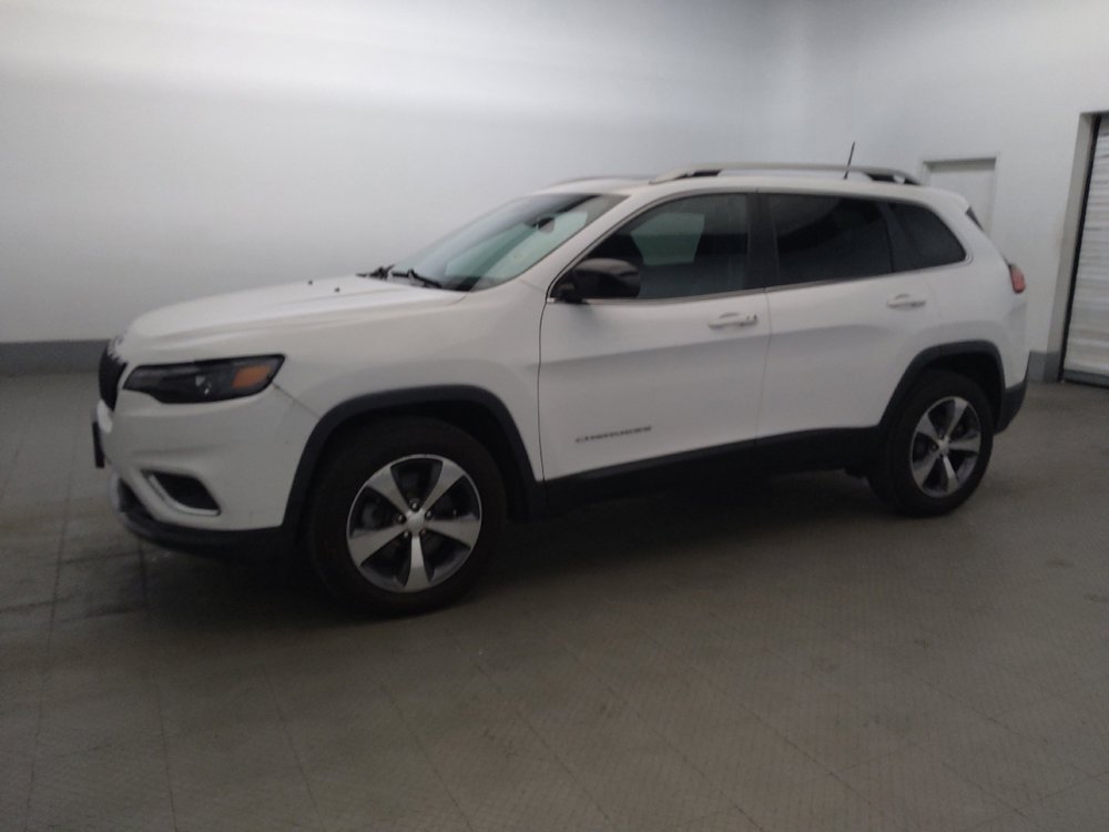 Used 2019 Jeep Cherokee Limited AWD/4WD image 2