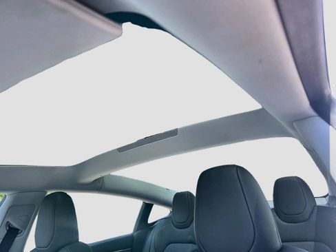 Used 2025 Tesla Model 3 Long Range RWD image 22
