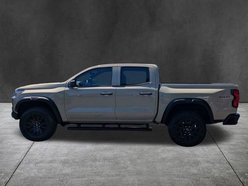 Used 2024 Chevrolet Colorado Trail Boss w/ Advanced Trailering Package AWD/4WD image 7