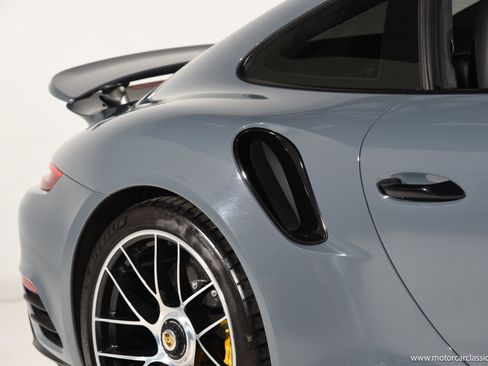 Used 2018 Porsche 911 Turbo S AWD/4WD image 15