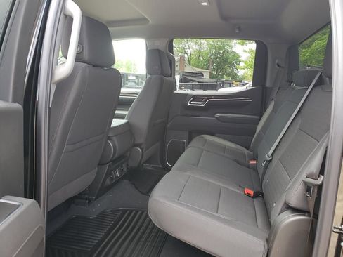 New 2026 Chevrolet Silverado 1500 LT AWD/4WD image 15