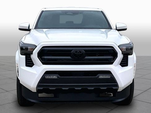 New 2026 Toyota Tacoma SR5 AWD/4WD image 3