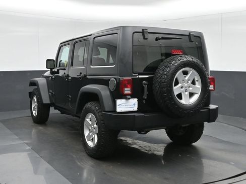 Used 2017 Jeep Wrangler Unlimited Sport w/ Quick Order Package 24S AWD/4WD image 5