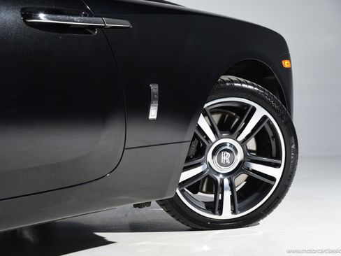 Used 2016 Rolls-Royce Wraith image 12