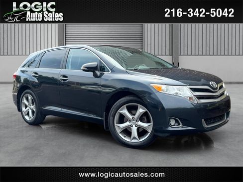 Used 2014 Toyota Venza XLE w/ XLE Premium Package AWD/4WD image 1