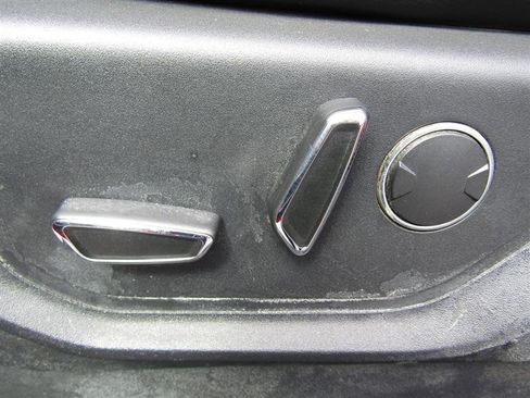 Used 2017 Ford F350 Lariat w/ Lariat Ultimate Package image 13