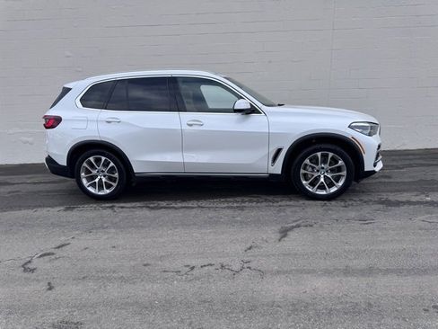 Used 2021 BMW X5 xDrive40i image 4