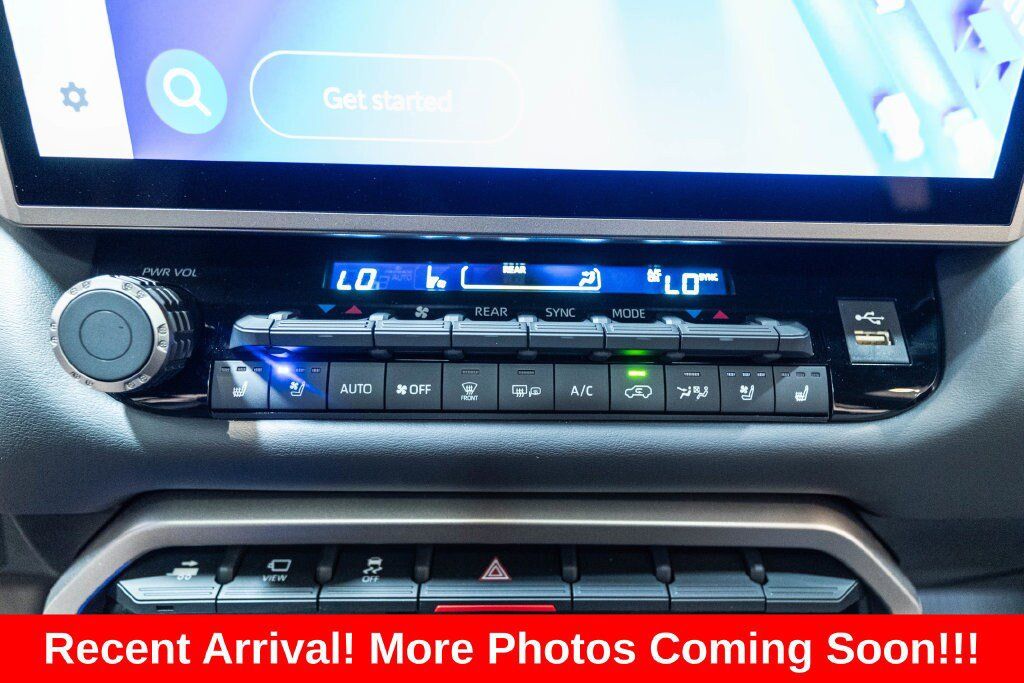 Certified 2026 Toyota Sequoia Platinum w/ Tow Technology Package AWD/4WD image 32
